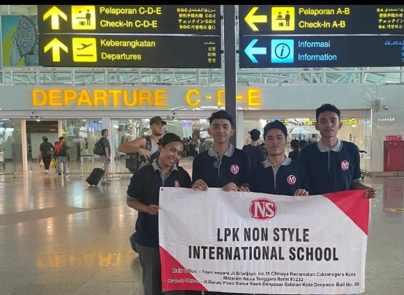PERPISAHAN 3 SISWA ZENSHIN & KANIA SENSEI DI BANDARA BALI